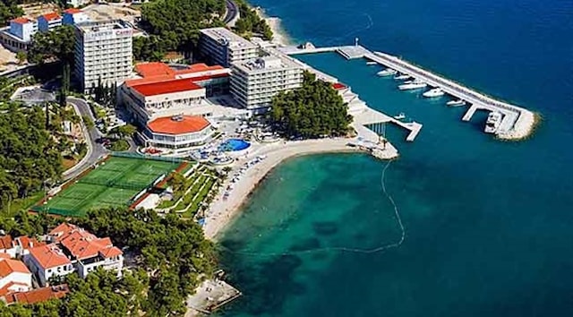 Grand Hotel Le Meridien Lav, Podstrana