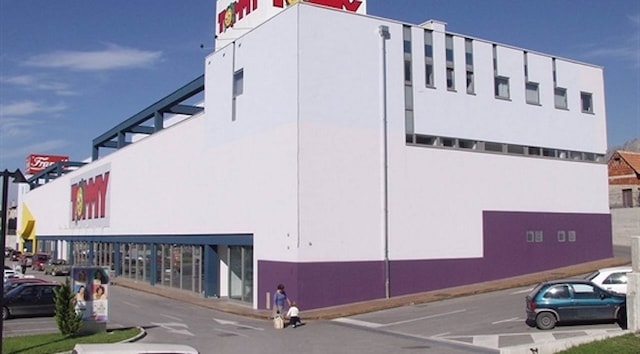 Tommy Franck, Sales Shopping Centre in Solin