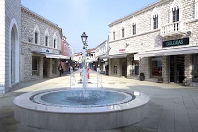 Designer Outlet Croatia, Rugvica