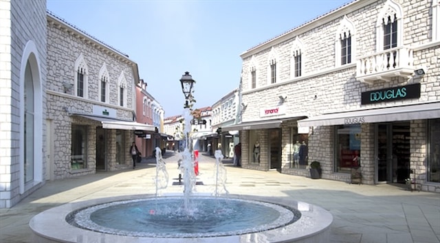 Designer Outlet Croatia, Rugvica