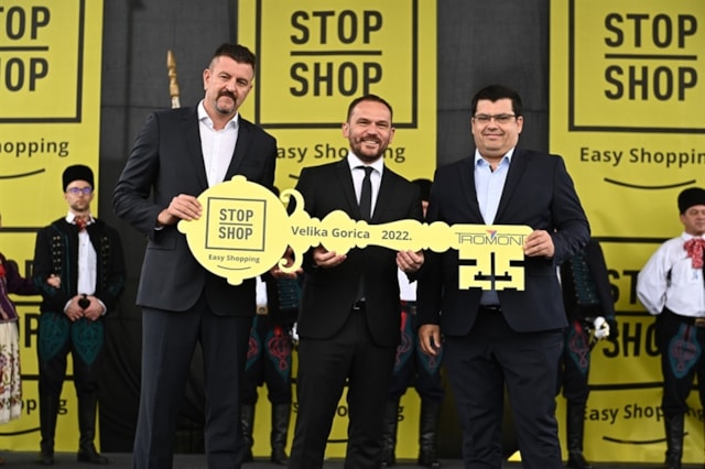 Svečano otvoren trgovački centar Stop Shop Velika Gorica